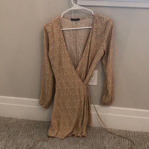 Brandy Melville Wrap dress